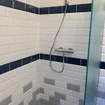 Levendulakert Apartmanhaz *
