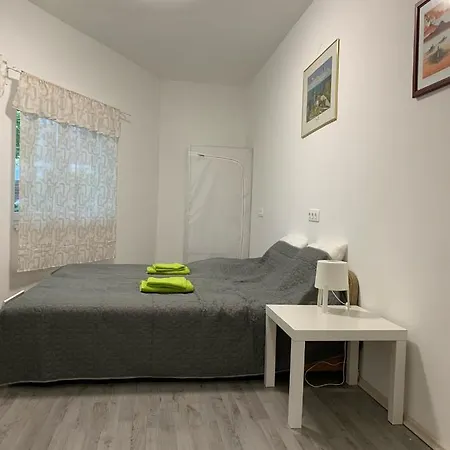 Levendulakert Apartmanhaz Apartment