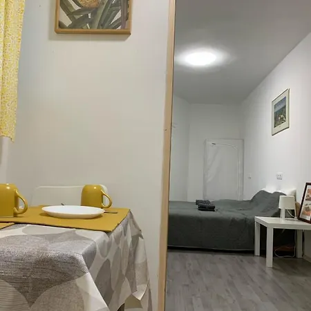 Levendulakert Apartmanhaz アパート *