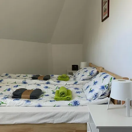 アパート Levendulakert Apartmanhaz