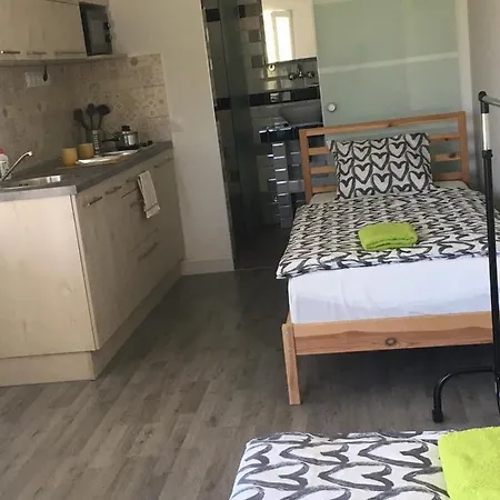Levendulakert Apartmanhaz アパート *