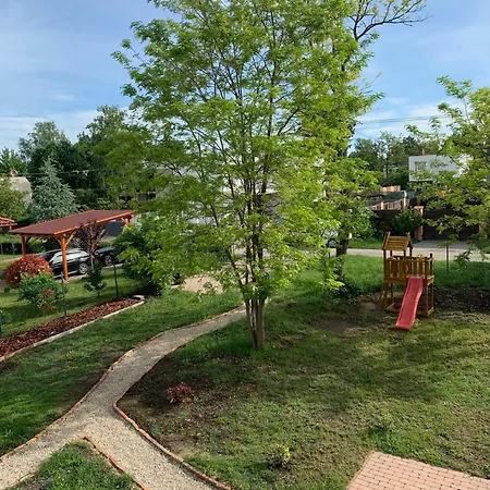 Levendulakert Apartmanhaz Apartment Siofok