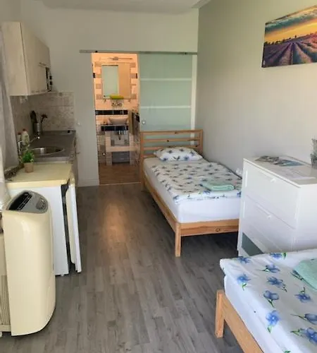 Levendulakert Apartmanhaz
