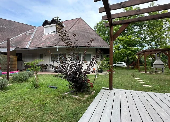 Levendulakert Apartmanhaz Apartament Siófok